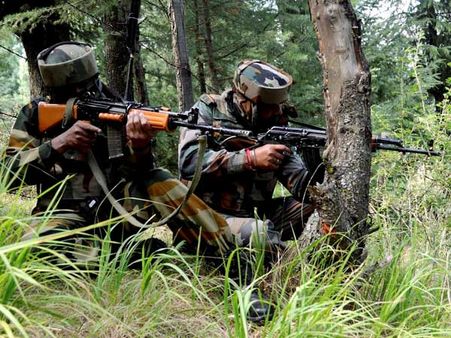 Border firing gets aggressive; Pak suffers heavy loss
