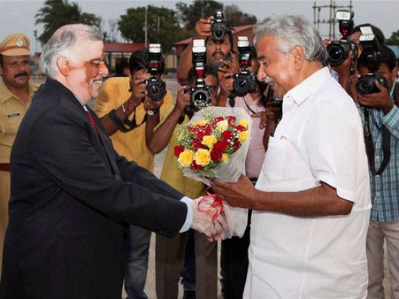 Justice Sathasivam sworn in as Kerala Governor