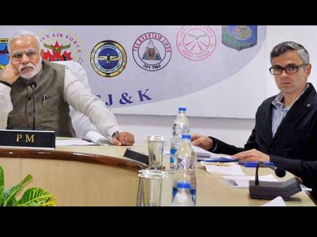 J&K floods: PM announces Rs 1000 cr special assistance; offers aid to Pak for relief ops