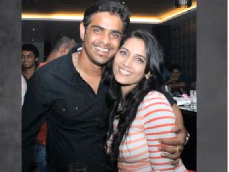 Rape-Cheating case: Railway minister's son Karthik Gowda appears before police