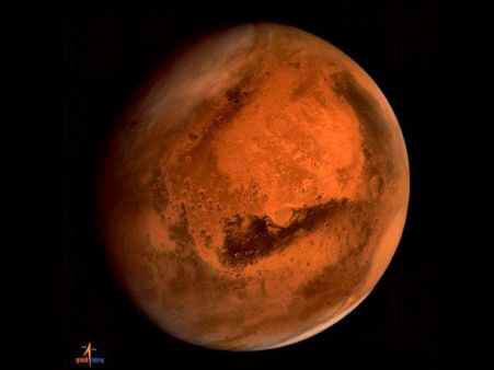 Pics: Mangalyaan sends picture of dust storm in Red planet