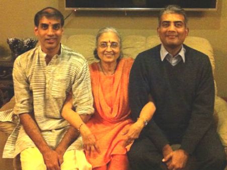 Salute sir! Radio Jockey stands up for brother, becomes 'Living organ donor'