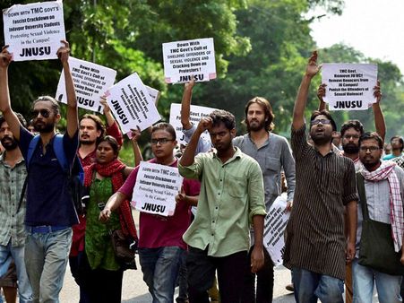 Jadavpur varsity woman student gets death threat