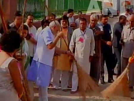 Modi's clean India effect! Agra to take actions against garbage dumpers, encroachers