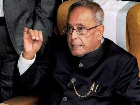 India shouldn't be held responsible for holding up WTO's TFA deal: Pranab to west