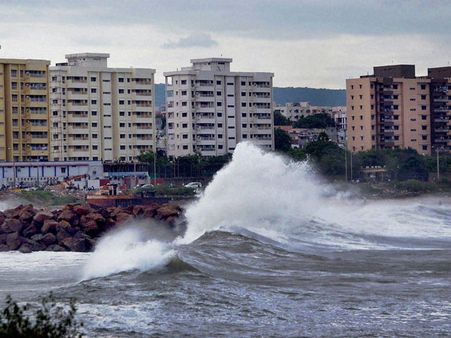 LIC to step up services in cyclone-hit AP, Odisha