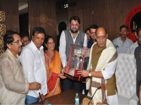 Contrast! Both richest and poorest candidates decimated in Maharashtra polls