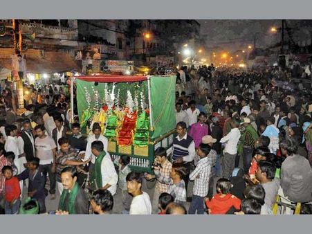 10 injured in clash over Muharram procession