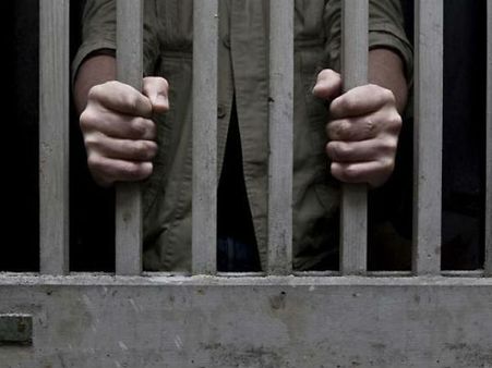 UP Police in question again! Now, undertrial escapes from police custody in Muzaffarnagar