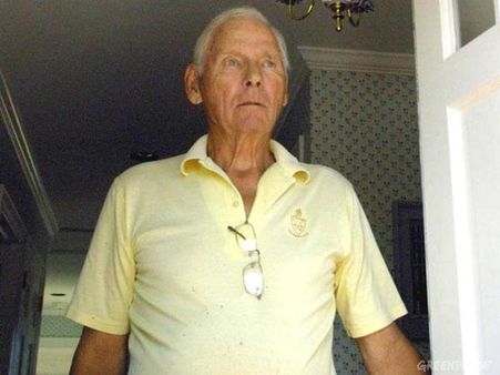 A pity Warren Anderson died unshackled, moan Bhopal activists