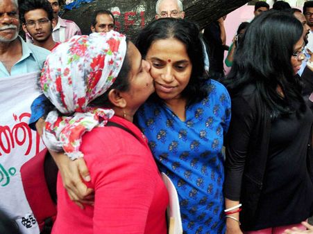 Kiss of Love: Kerala Police criticized for cracking down on protestors