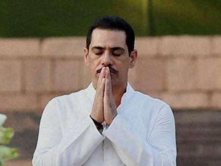 More embarrassment for Robert Vadra: Now magazine claims he ‘abused’ status to get free Jet Airways