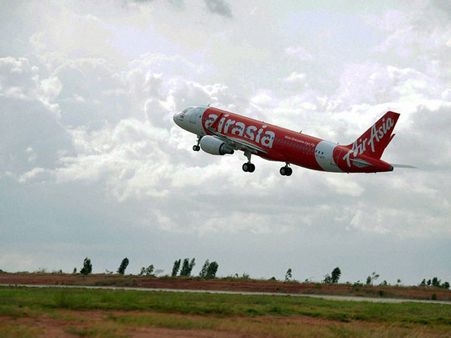 Flash sale: Jet Airways, Air Asia offer promotional fares