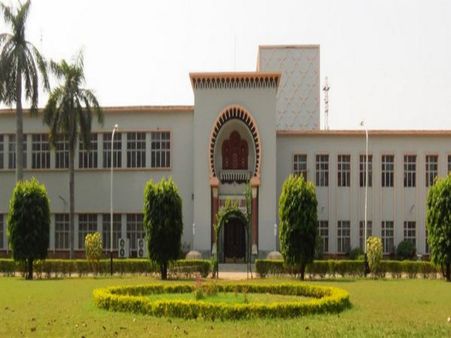 AMU library row: University to provide transportation to women UG students for main library