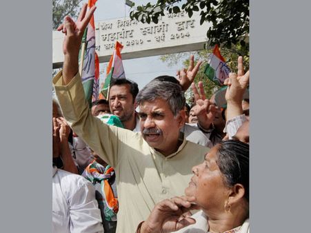 Sandeep Dikshit included in Cong's Delhi election panel