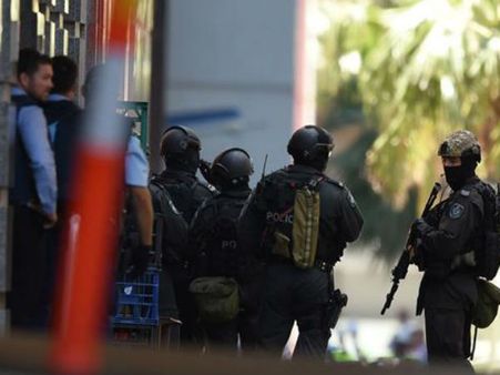 Australian PM calls for calm amid Sydney hostage situation