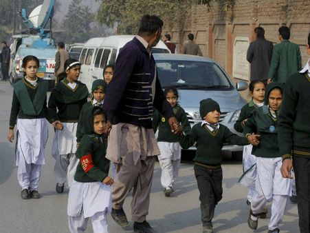 Pakistan school siege ends; more news updates of December 16