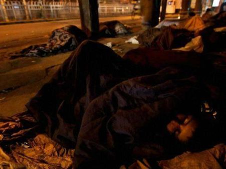 Homeless prefer Delhi streets over 'unhygienic' night shelters