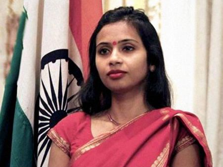 Angry MEA strips Devyani Khobragade of duties, puts her on 'compulsory wait'