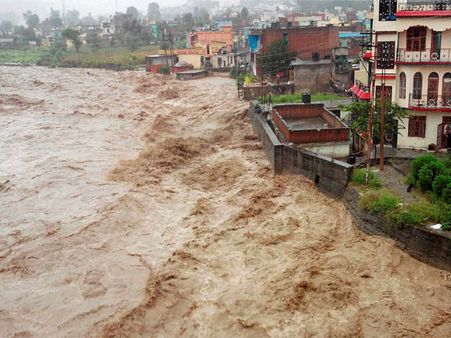 Flashback 2014: An year of floods, storms, earthquakes, avalanche and landslide
