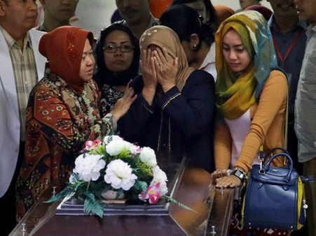 AirAsia plane crash: First funeral held; bad weather hampers search