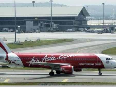 AirAsia crash: Fifth large object found on seabed