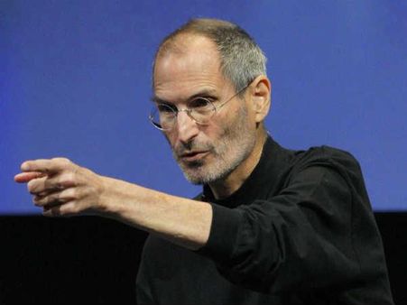 January 9 in history: Steve Jobs unveiled first iPhone in 2007