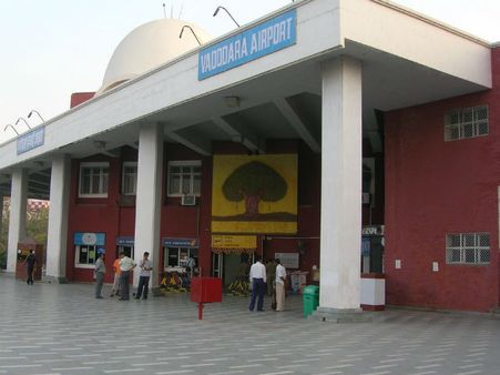 Now, liquor permit on arrival at Vadodara, Bhuj airports