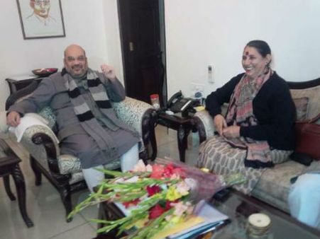 Big blow for Congress! Former UPA minister Krishna Tirath joins BJP