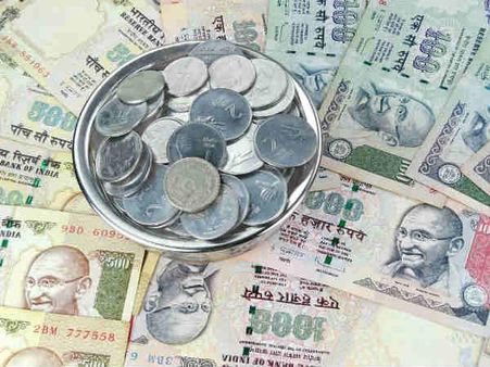 Achche din for markets! FIIs inflow reaches Rs 21,000 crore so far in Jan