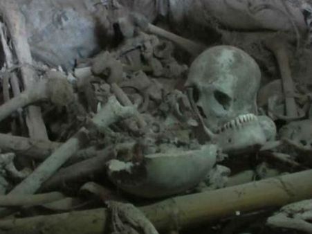 500-year-old skeletons found beneath Swedish castle