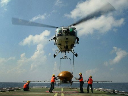 Coast Guard rescues crew of Maldivian cargo ship
