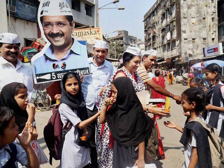 Why AAP phenomenon didn't take place among intellectual Bengalis first