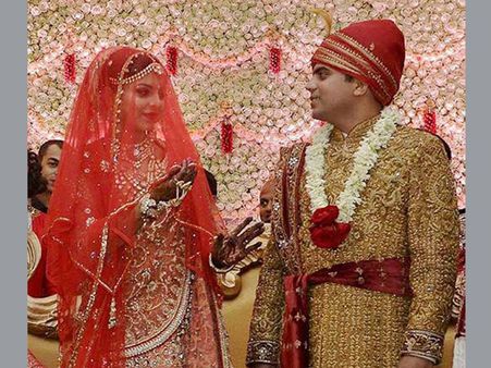 From PM Modi to Sonia Gandhi: Top politicians attend wedding reception of Lalu Yadav's daughter