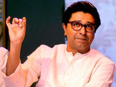 Modi's suit auctioned only in face of criticism: Raj Thackeray