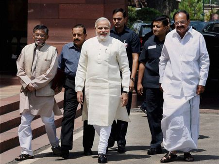 Government proposes nine amendments to land bill