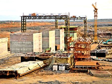 Chinese firm claims heavy losses after Sri Lanka halts port project