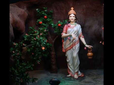 Navratri Special: Maa Brahmacharini worshipped on Day 2