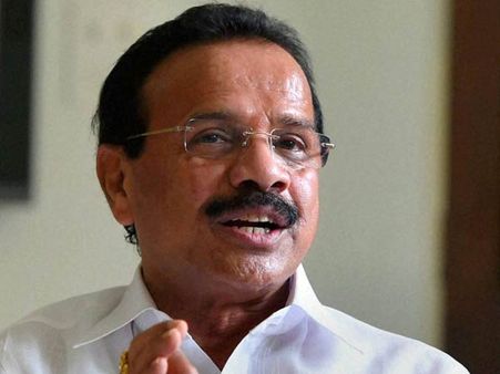 Modi Govt's responsibility to bring back Indians from Yemen, says Sadananda Gowda