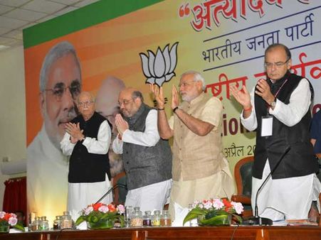 Land Bill: BJP will not bat an eyelid, takes aggressive approach