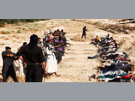 Mass graves of 1700 captured Iraqi soldiers killed by IS found in Tikrit