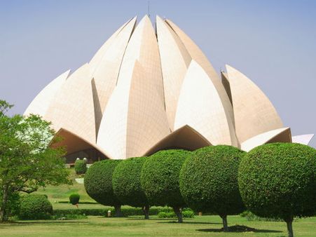 Lotus Temple turning yellow: Delhi's pollution taking a toll over Bahai House of Worship