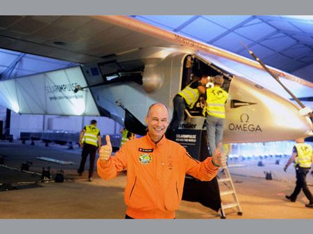 Round-the-world solar plane reaches second Chinese destination