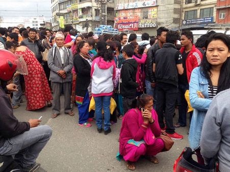 News Flash: Fresh tremor jolts Nepal, yet again