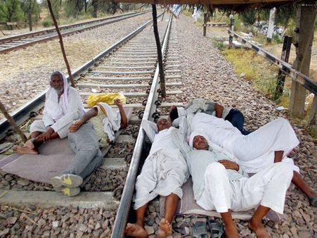 Gujjar stir: Talks to go on today; Raj govt to make fresh proposal