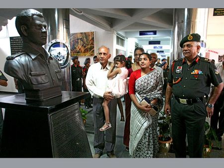 Bust in memory of Major Mukund; Capt Kalia a forgotten hero