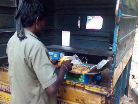 The man who sells mango boxes only at a crossing in Jayanagar 3rd Block