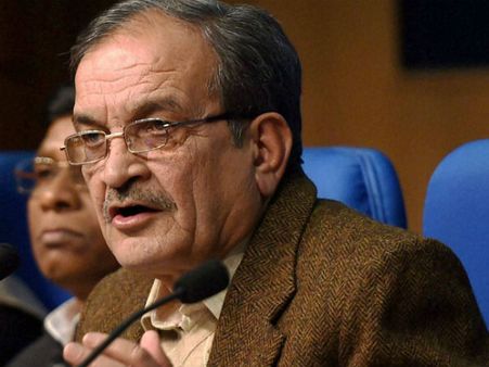 679 villages adopted under Sansad Adarsh Gram Yojana: Birender Singh