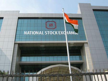 Flaw in Tick by Tick NSE server: Are stock brokers taking advantage?
