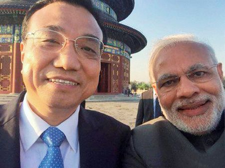 Narendra Modi greets Li Keqiang on his birthday